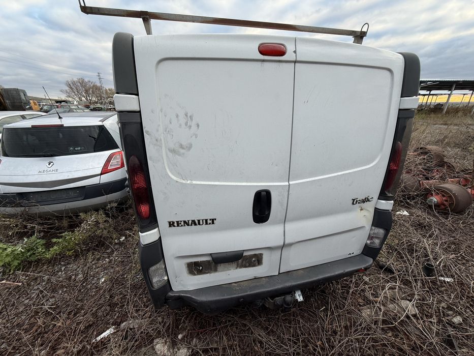 RENAULT TRAFIC 2.5DCI 100 на части