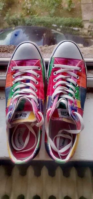 Converse trainers 44