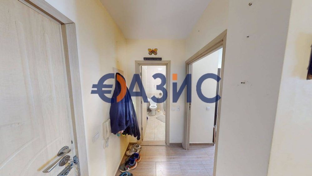Продава се Двустаен апартамент в с. Кошарица, Област Бургас - 64 кв.м за 518 €/кв.м - Снимка #11