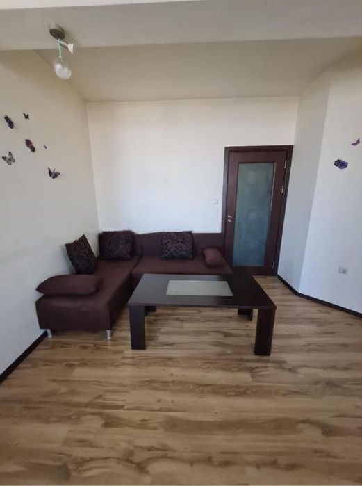 Дава се под наем Двустаен апартамент в София, Бояна - 78 кв.м за 536 € - Снимка #1