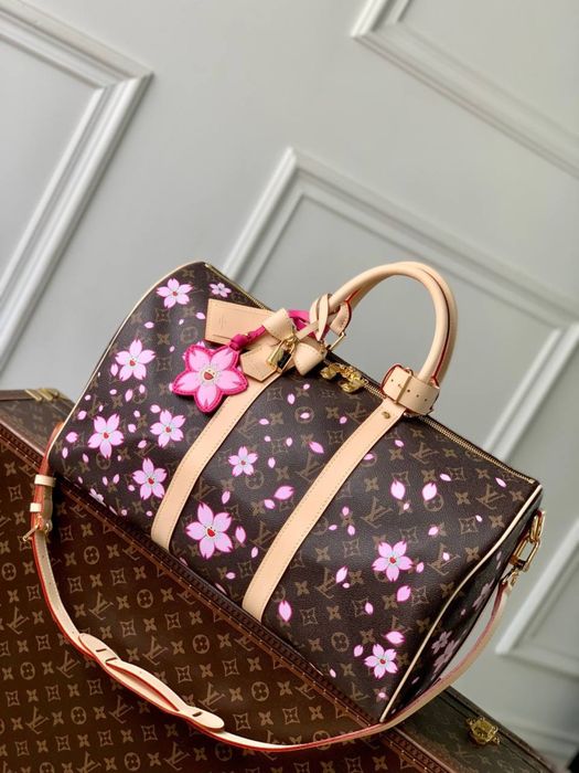 Colectia Louis Vuitton Blossom
