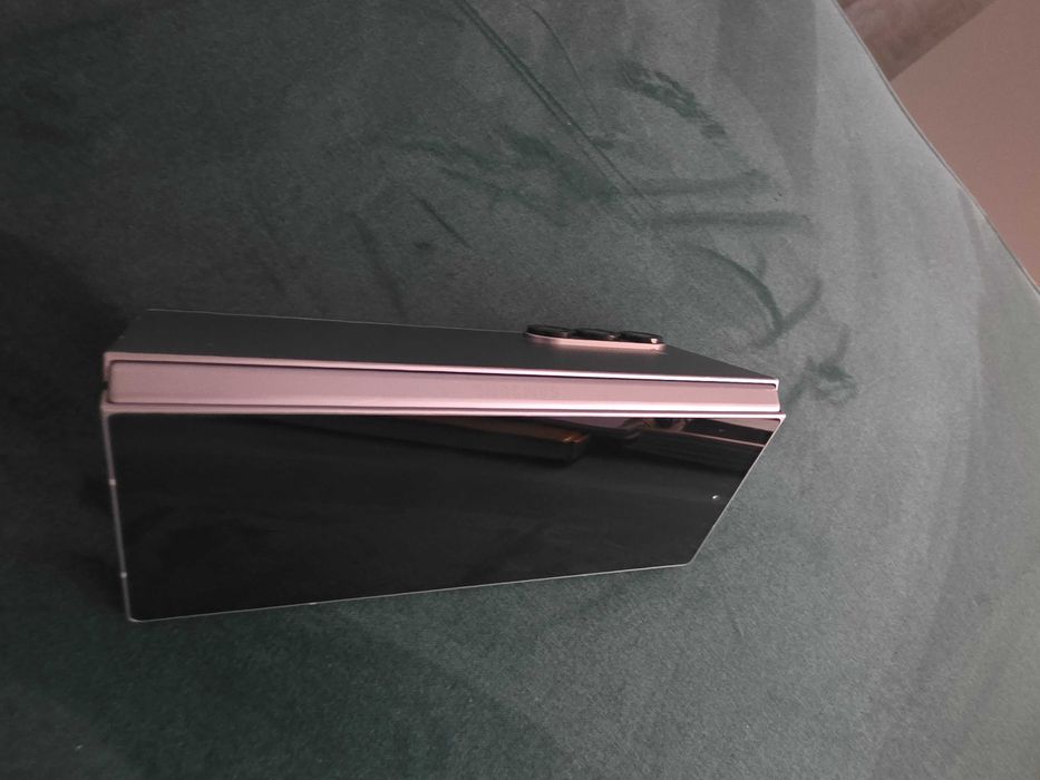 Samsung Galaxy Z Fold 6