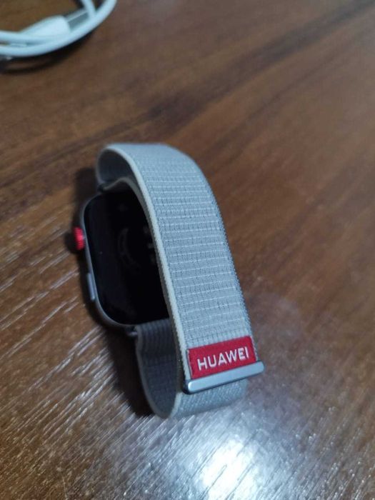 Смарт-часы Huawei Watch Fit 3 Б/У
