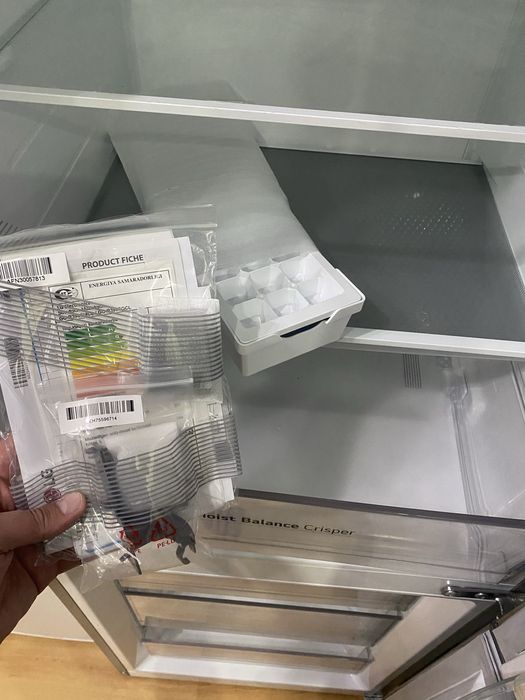 Продам холодильник LG (абсолютно новый)