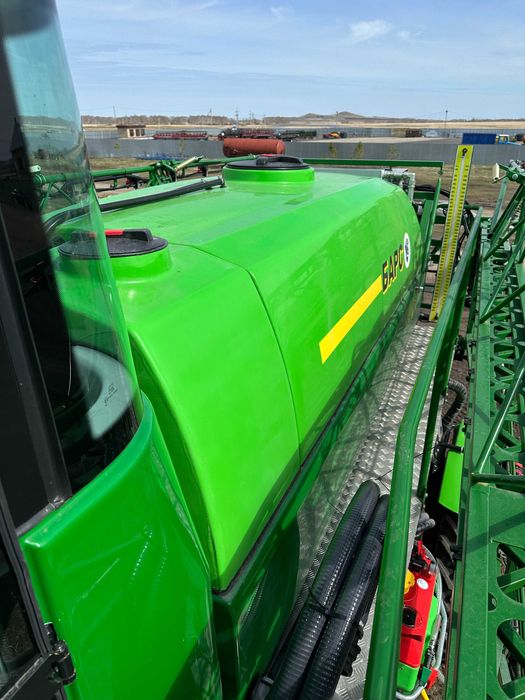 Барс ОС-4000 Самоходный опрыскиватель