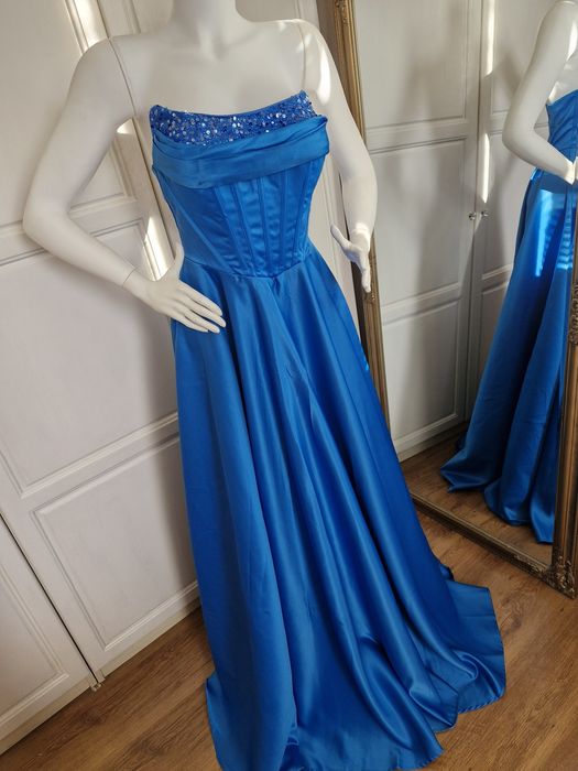 Нова дамска официална дълга рокля