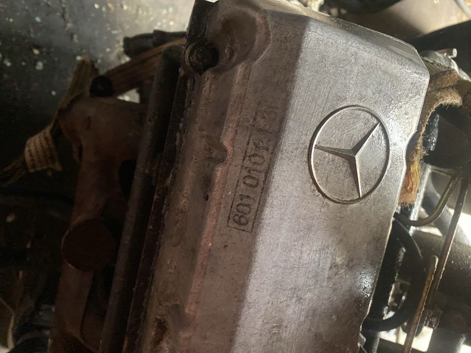 двигатель Mercedes-Benz OM601