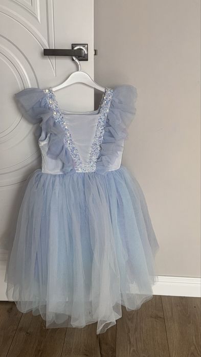 Продам детские платья