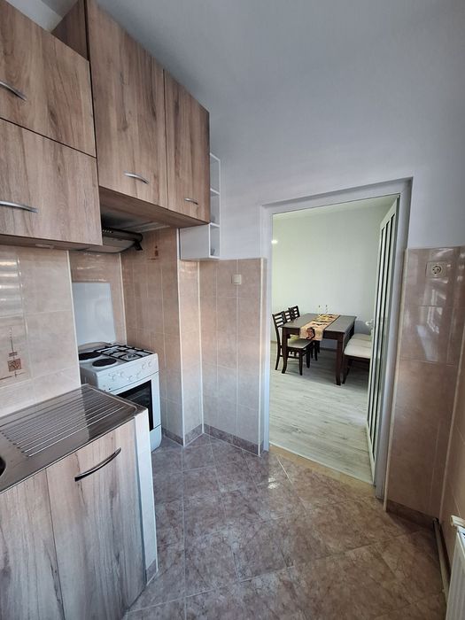 Продава се Тристаен апартамент в Чирпан - 122 кв.м за 681 €/кв.м - Снимка #8