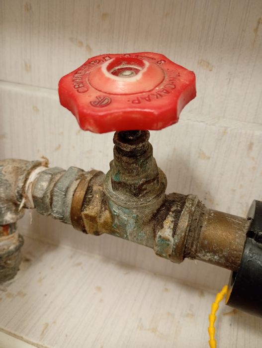 Вик услуги по домовете отпушване на канали откриване на течове