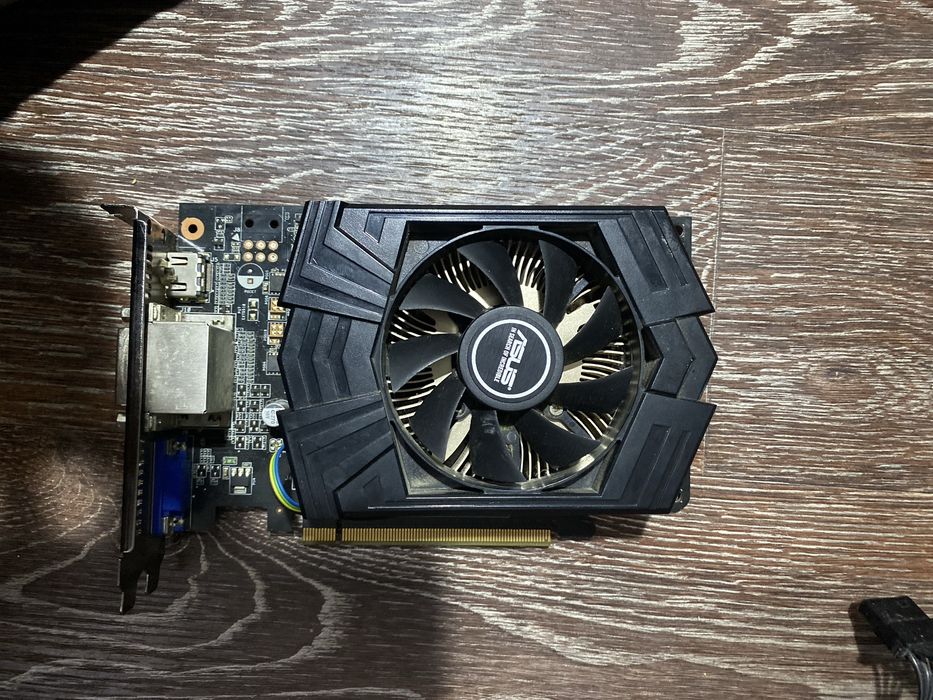 Продам запчасти на компьютер