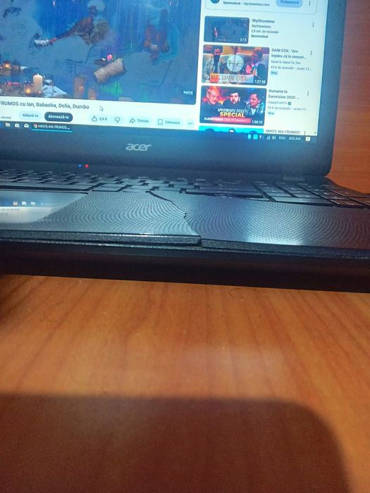 Laptop Acer functional - pentru browsing/filme