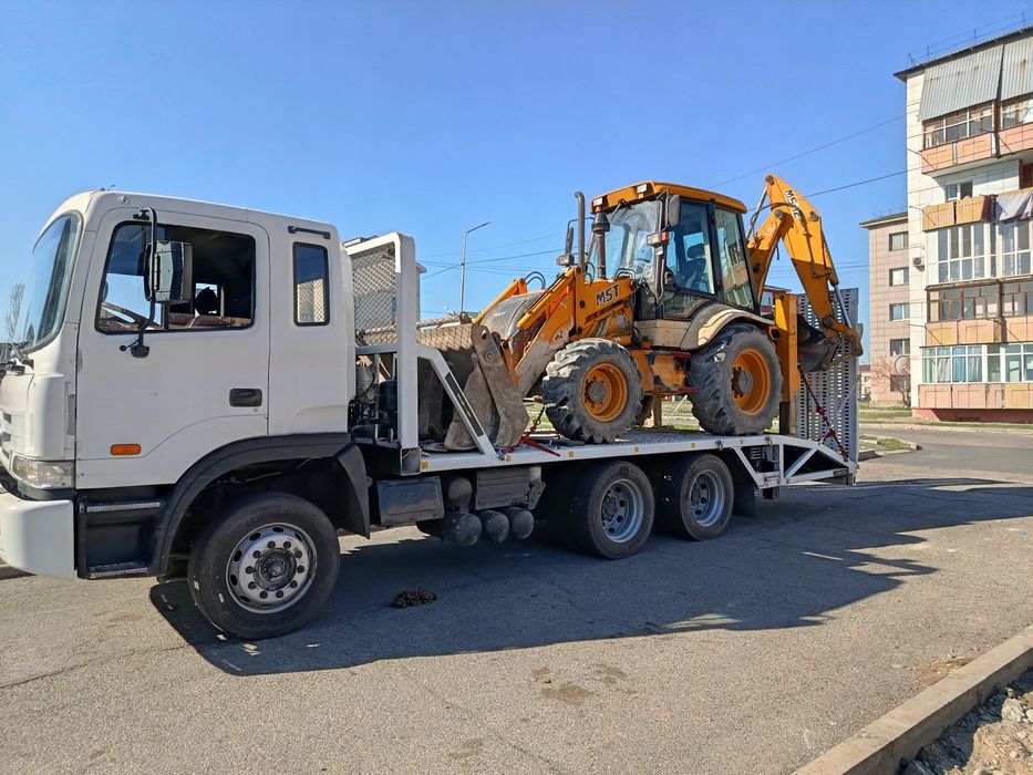 Грузовой эвакуатор, трал