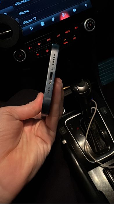 Продам Iphone 14 128gb