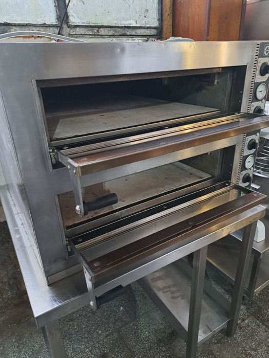 Пицарка/ фурна за пици CUPPONEE