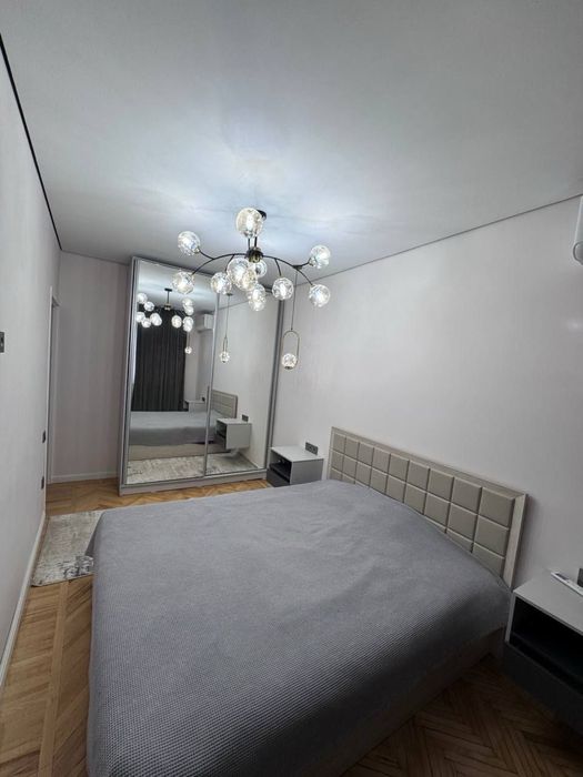 Массив Эльбек Нукусская 3-комнатная квартира с ремонтом!