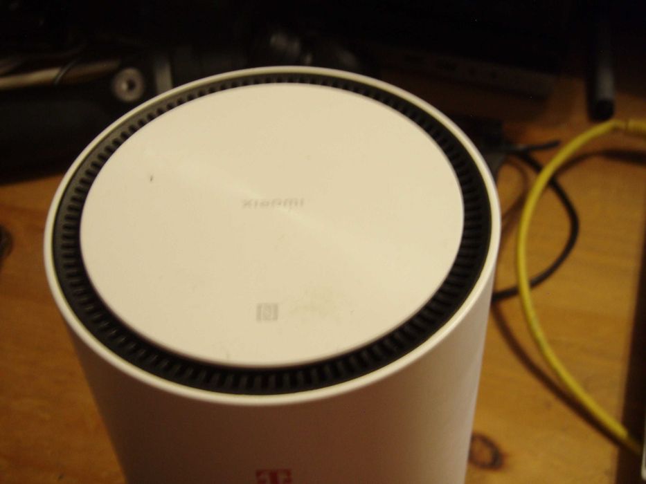Router 5G Xiaomi CPE AX5400 (CB0401), testat cu Digi (cartela Orange, vede reteaua, insa nu se conecteaza)