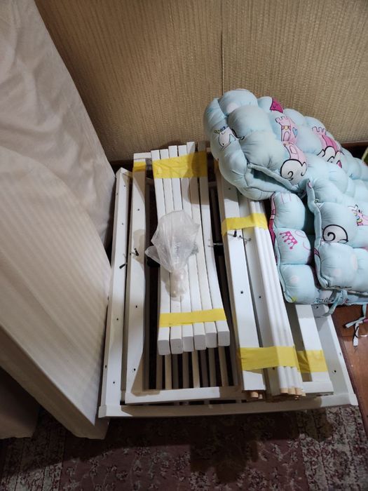 Детская кроватка 0+
