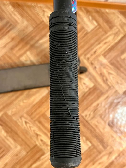 Трюковой самакат Limit