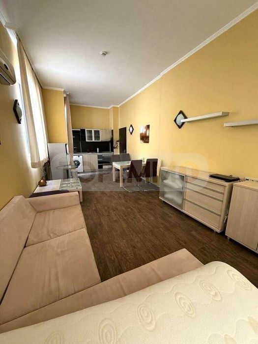 Продава се Двустаен апартамент в к.к. Златни пясъци - 77 кв.м за 975 €/кв.м - Снимка #4