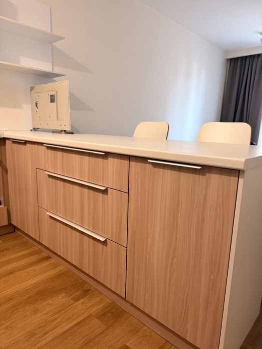 Продам кухонный остров (стол с ящиками)