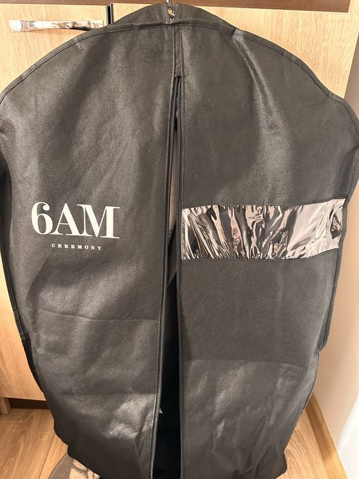 Costum ceremonie mire