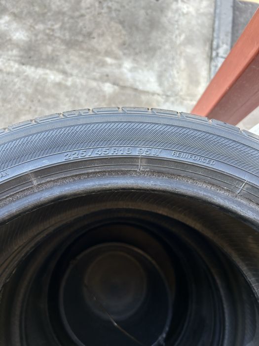 Шины 4шт бу екохама