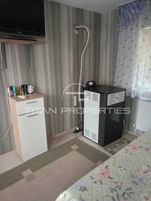 Продава се Къща в с. Брестовица, Област Русе - 200 кв.м за 1490 €/кв.м - Снимка #3