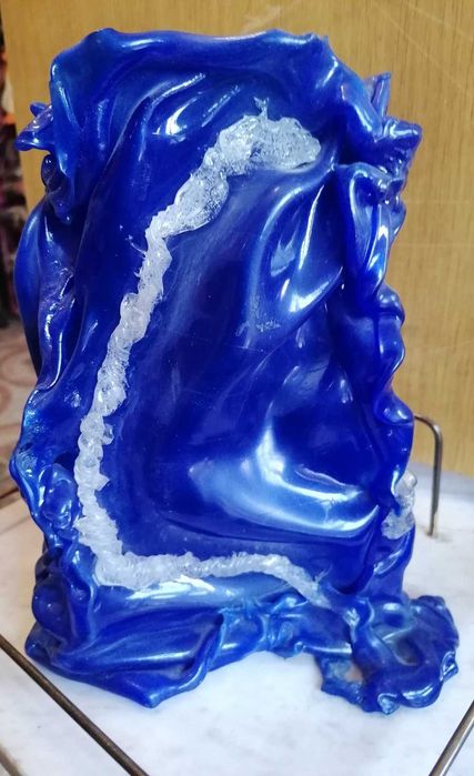 Абстрактни вази от пластмаса