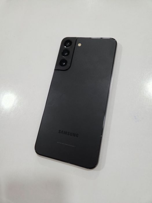 Samsung S 22 + корея