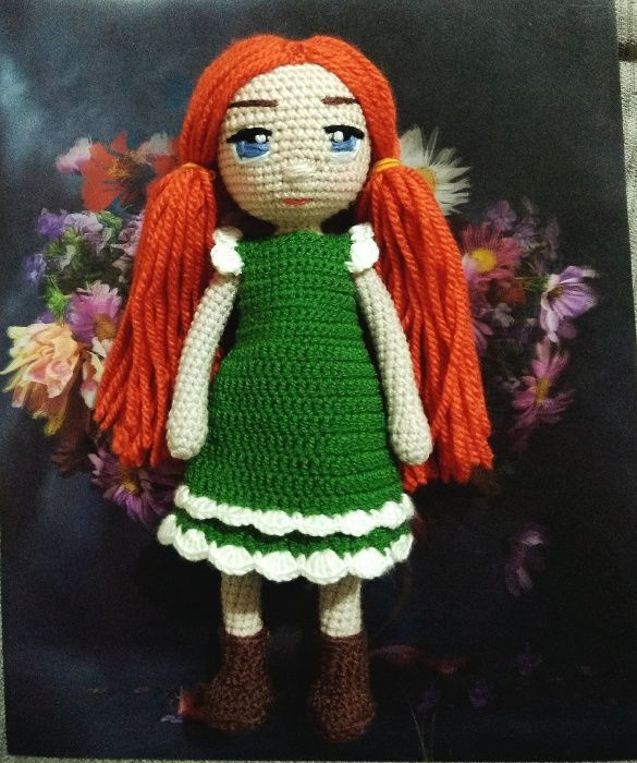 Вязаные игрушки куколка