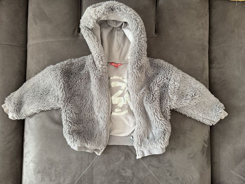 Детско якенце за момиче