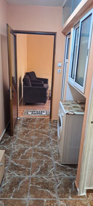 Inchiriez apartament 2 camere
