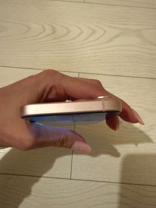 Iphone 15 PINK 128 Gb