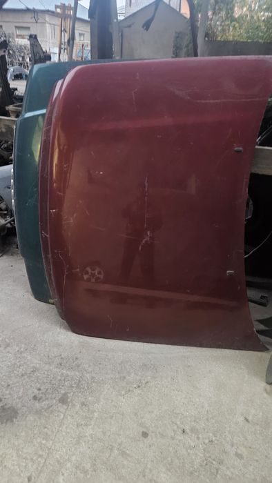 Гольф 3, Мини морда бар Капоттыда бар.