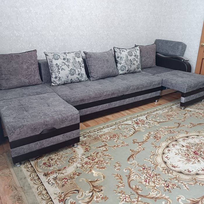 Продается диван.