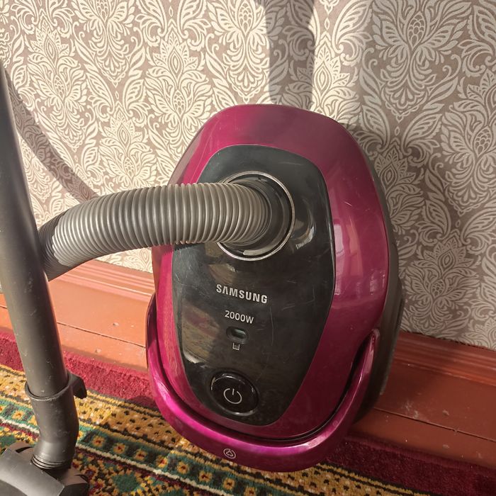 Пылесос самсунг сотилади