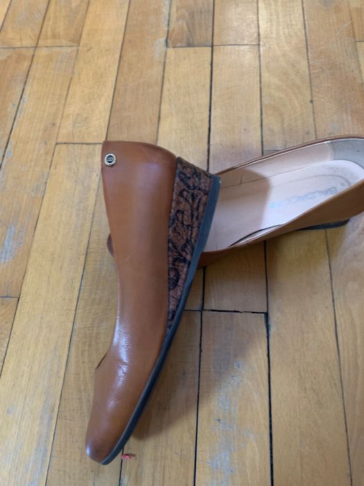 Дамски обувки от естествена кожа