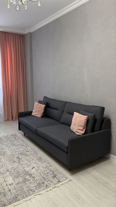 Мягкая мебель -диван