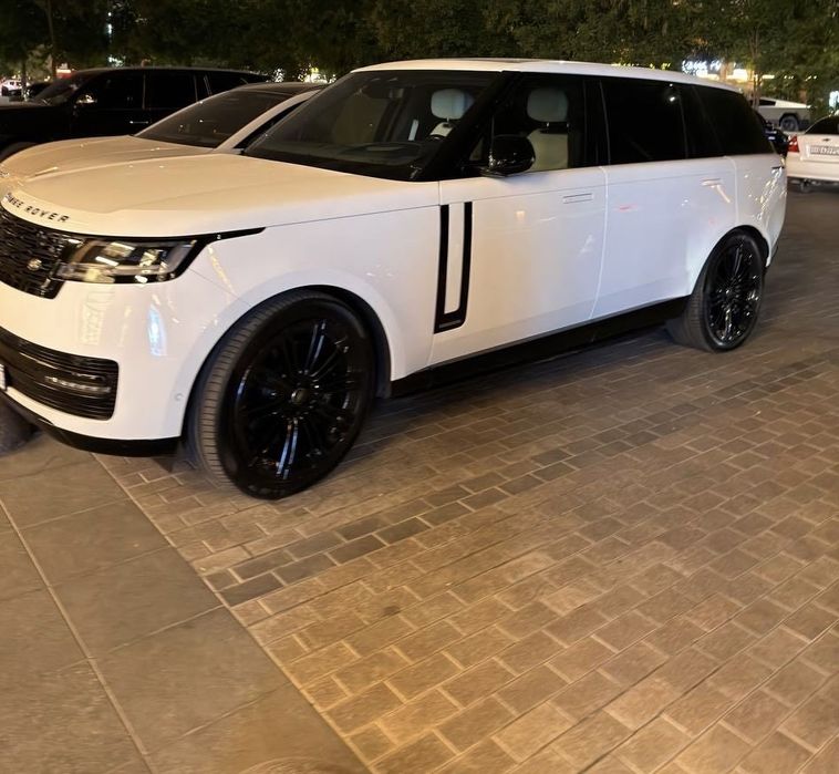 Range Rover P 530 Long  2024 год