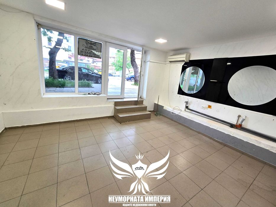 Продава се Магазин в Асеновград - 52 кв.м за 1289 €/кв.м - Снимка #4