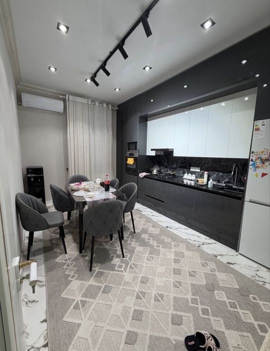 3/5/8 83м2 кирпич новостройка Паркентский