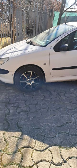Peugeot 206 14  5000 lei!