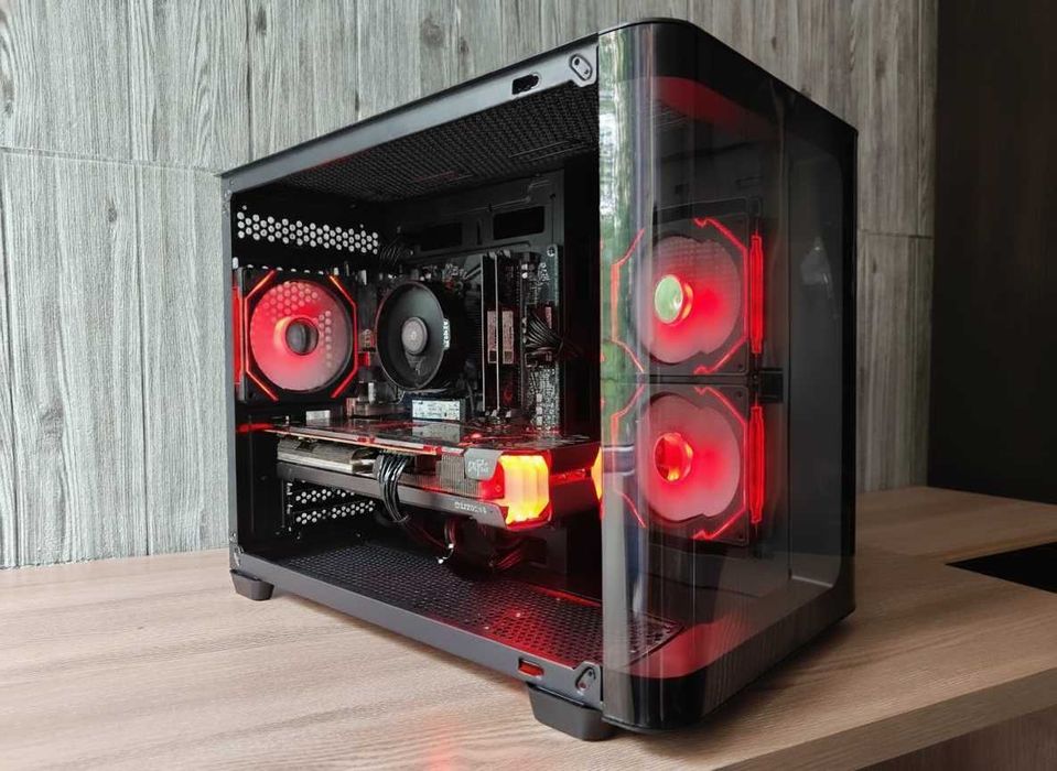Геймърски компютър Ryzen 5 5600/RX 6800XT/16GB RAM/512GB SSD