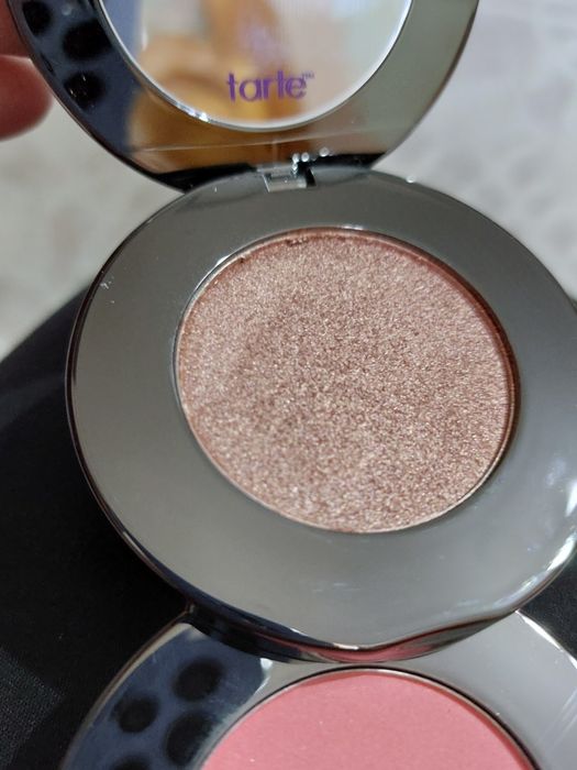 Продам от тарте, румяну и хайлайтер 2/1