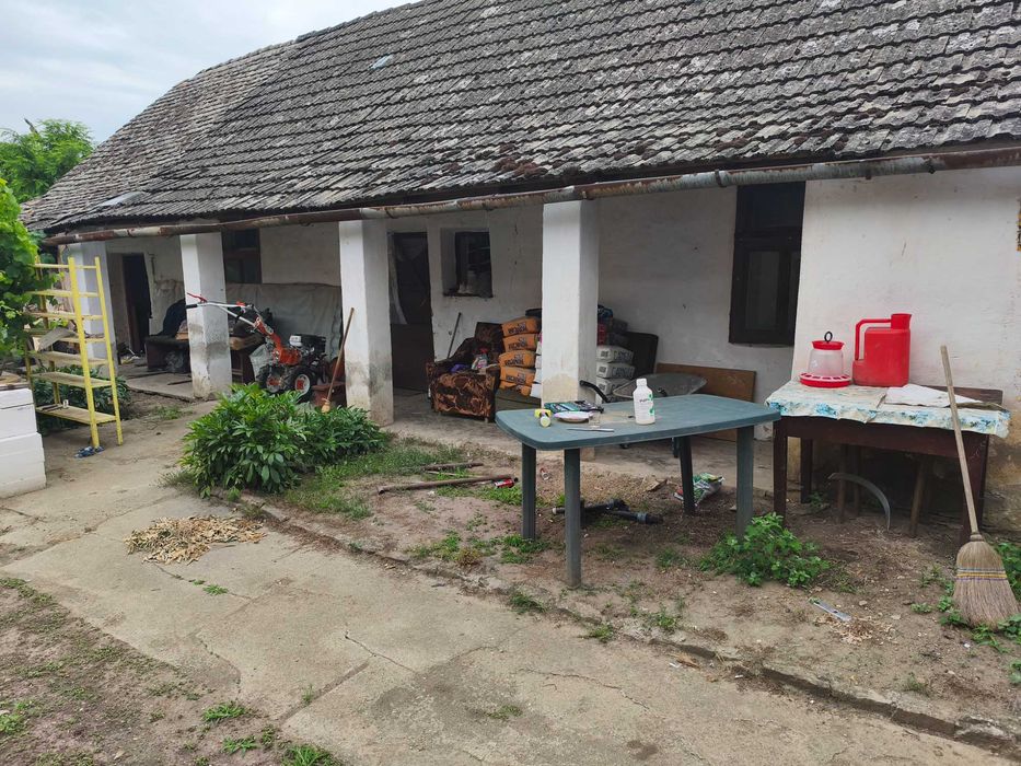 Casa de vânzare Peregu Mic, Jud Arad