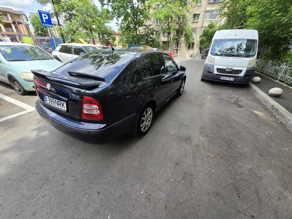 Vând Skoda Octavia 1 Facelift pachet VRS 1.6 MPI 102 CP + GPL – 2010
