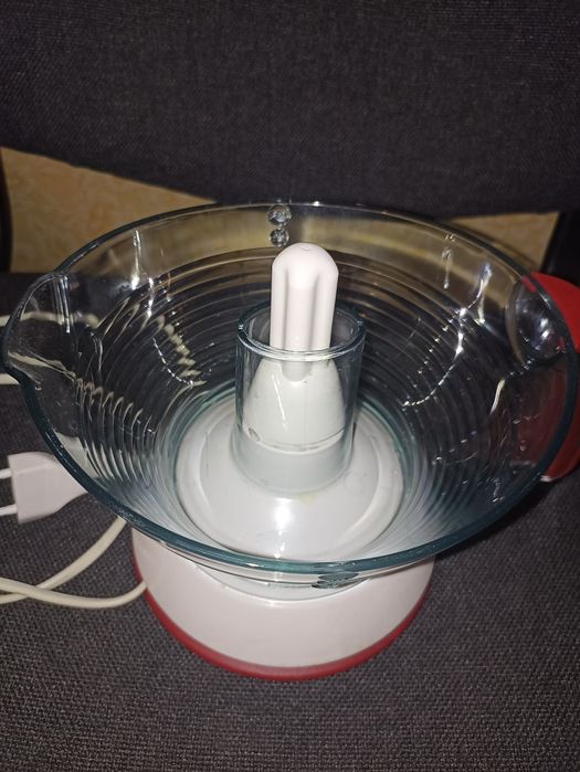 Новая Соковыжималка    Moulinex