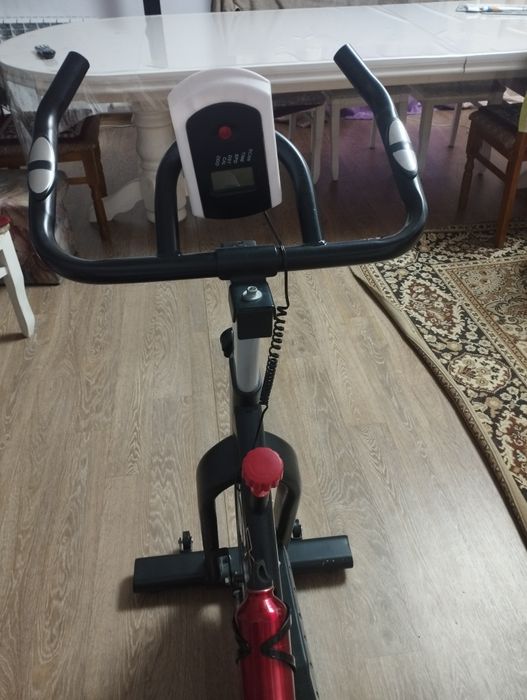 Продаю велотренажер