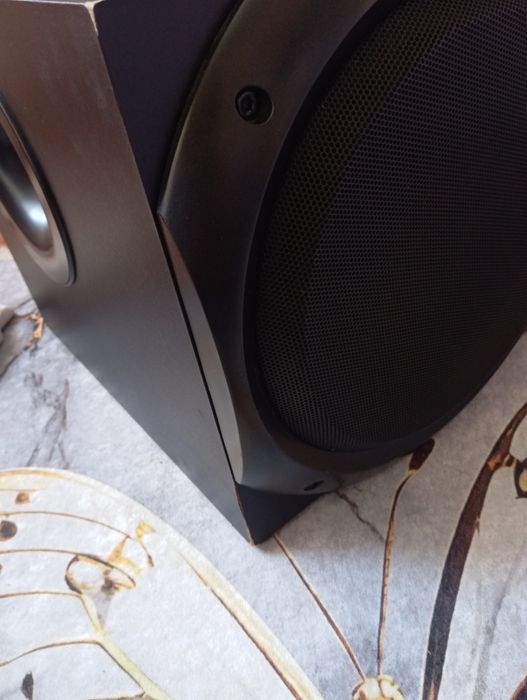 Vând subowfer logithec pasiv 5500